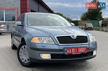 Лифтбек Skoda Octavia 2008 в 