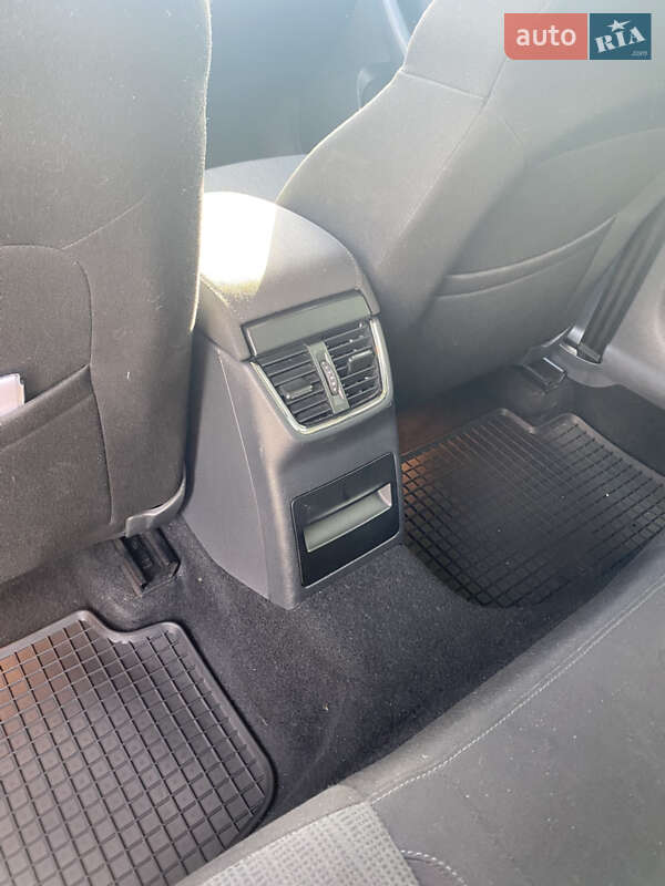 Лифтбек Skoda Octavia 2017 в Харькове фото 13 Лифтбек Skoda Octavia 2017 в Харькове