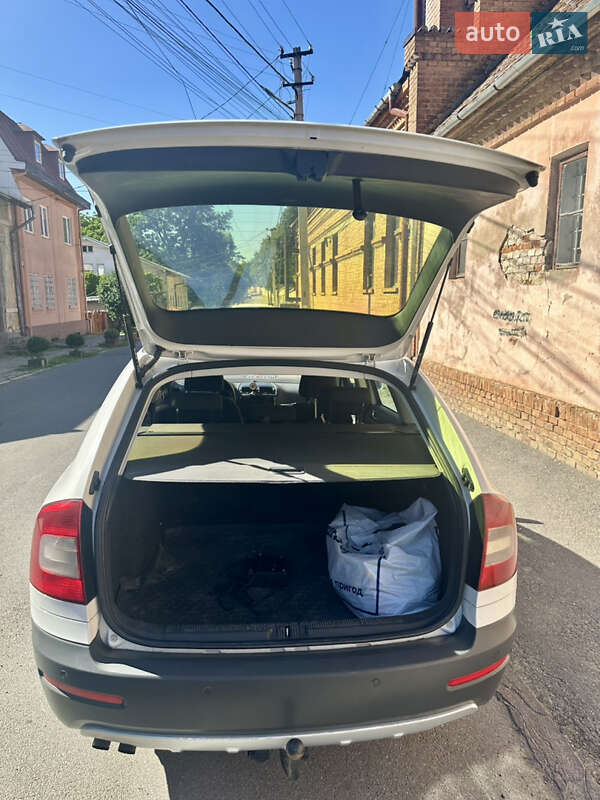 Универсал Skoda Octavia 2010 в Черновцах