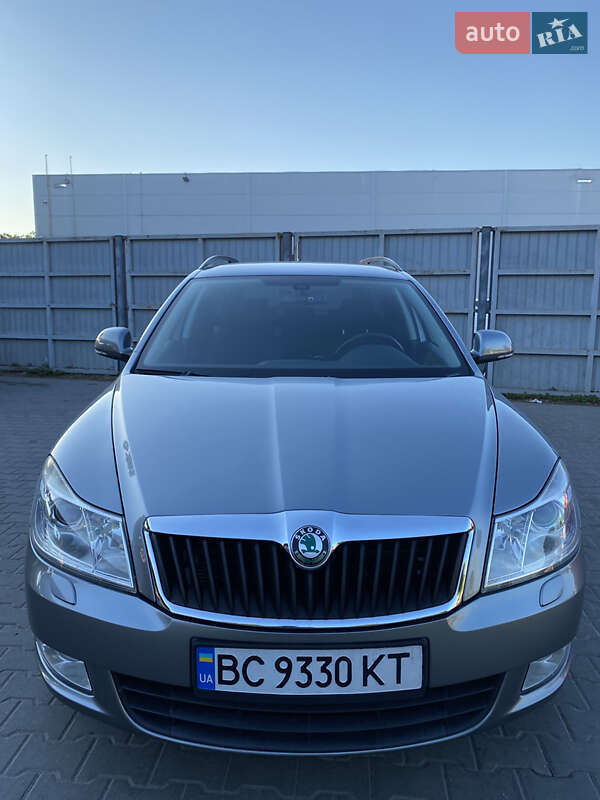Универсал Skoda Octavia 2012 в Львове