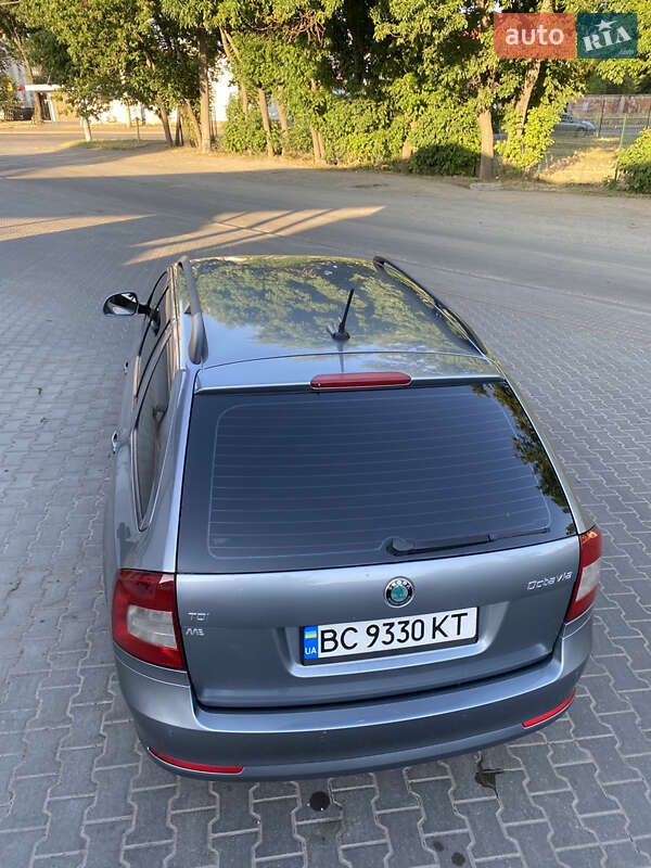 Универсал Skoda Octavia 2012 в Львове
