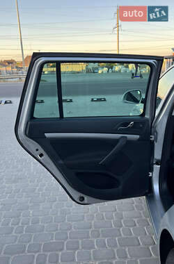 Универсал Skoda Octavia 2012 в 