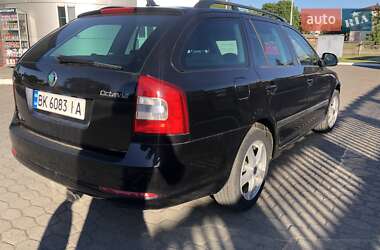 Універсал Skoda Octavia 2012 в 