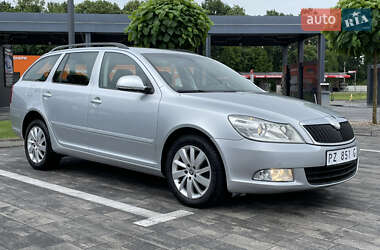 Універсал Skoda Octavia 2010 в Луцьку