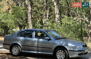Лифтбек Skoda Octavia 2001 в Днепре