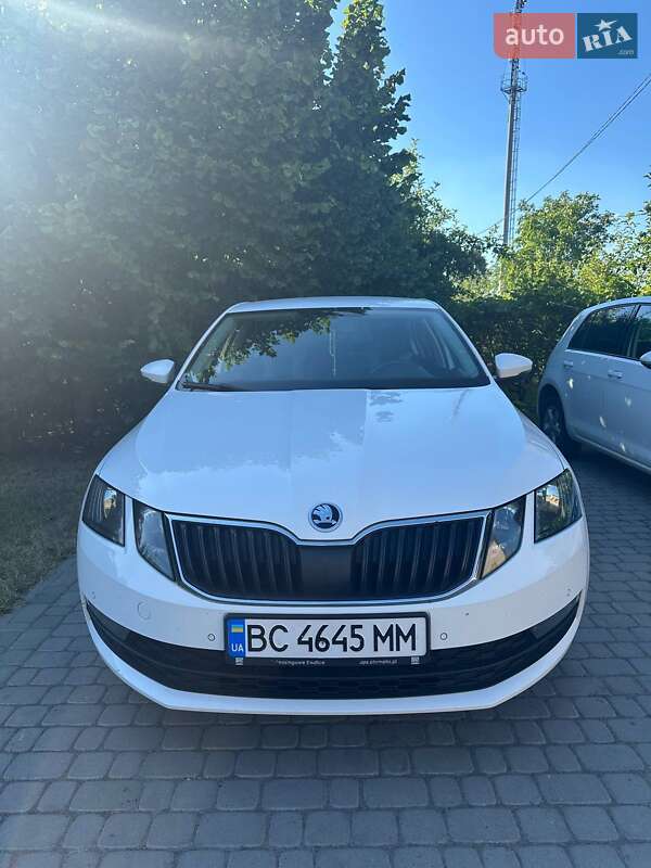 Лифтбек Skoda Octavia 2017 в Львове