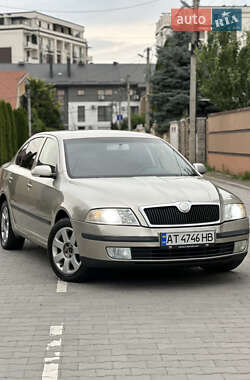 Лифтбек Skoda Octavia 2004 в Ужгороде