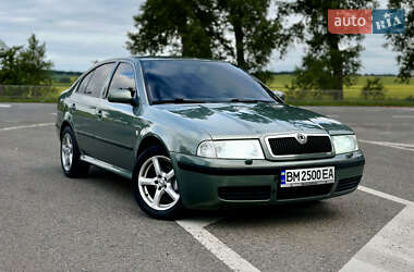 Лифтбек Skoda Octavia 2004 в Ромнах
