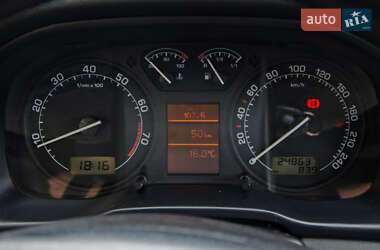 Лифтбек Skoda Octavia 2004 в 
