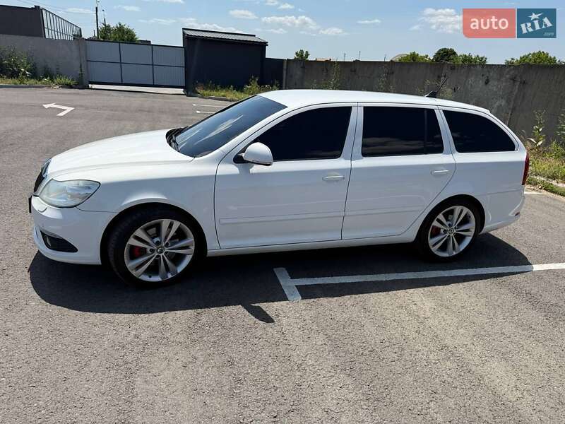 Универсал Skoda Octavia 2012 в Одессе