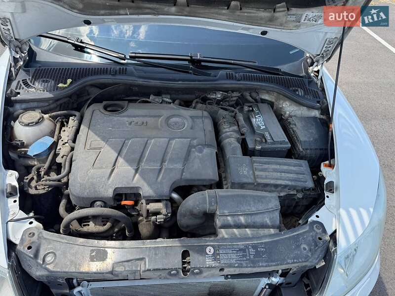 Универсал Skoda Octavia 2012 в Одессе