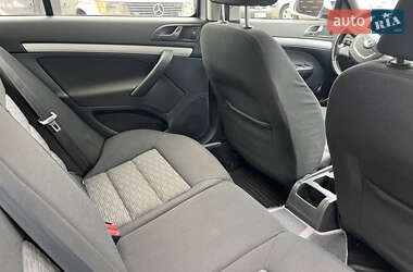 Ліфтбек Skoda Octavia 2010 в 
