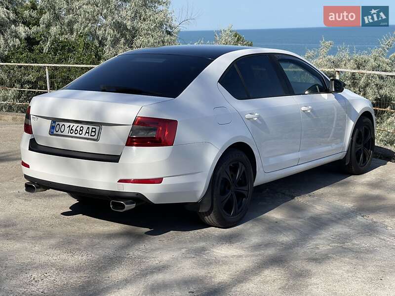 Лифтбек Skoda Octavia 2013 в Одессе