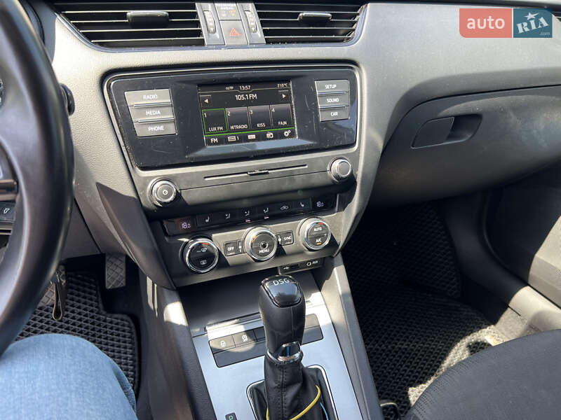 Лифтбек Skoda Octavia 2016 в Желтых Водах фото 13 Лифтбек Skoda Octavia 2016 в Желтых Водах