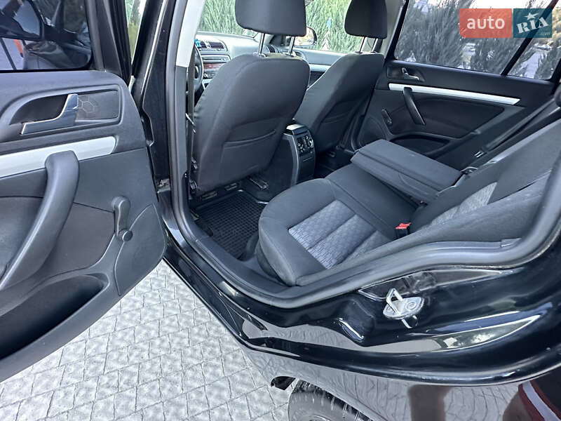 Универсал Skoda Octavia 2009 в Полтаве
