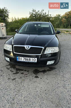 Универсал Skoda Octavia 2007 в Новых Санжарах