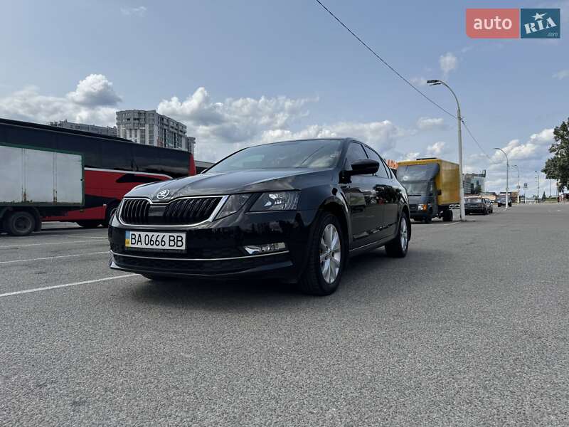Лифтбек Skoda Octavia 2019 в 