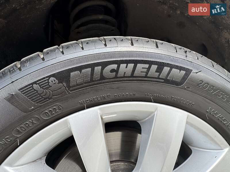 Лифтбек Skoda Octavia 2019 в Киеве