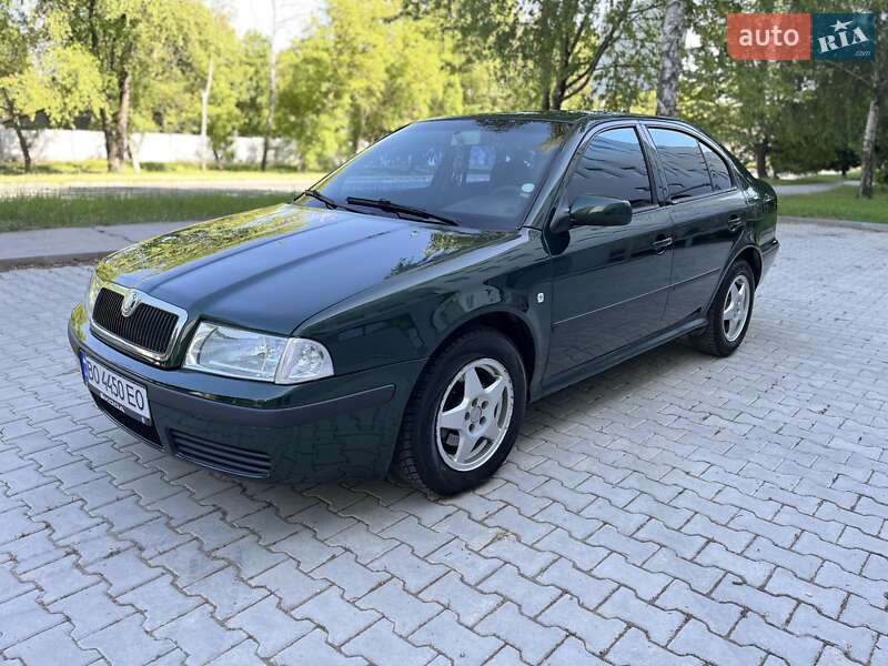 Лифтбек Skoda Octavia 2001 в Каменец-Подольском