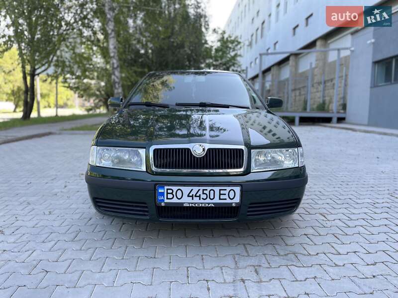 Лифтбек Skoda Octavia 2001 в Каменец-Подольском