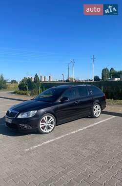 Универсал Skoda Octavia 2010 в Вараше