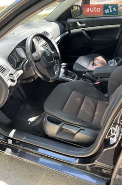 Универсал Skoda Octavia 2012 в 