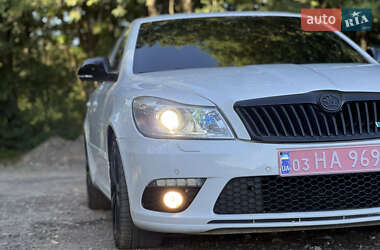 Универсал Skoda Octavia 2012 в 
