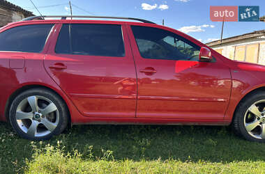 Универсал Skoda Octavia 2010 в Шостке
