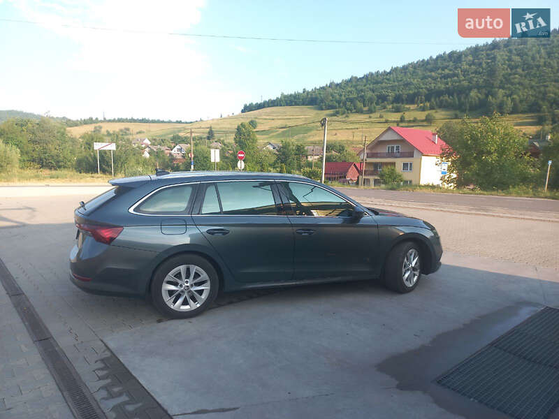 Универсал Skoda Octavia 2020 в Ивано-Франковске