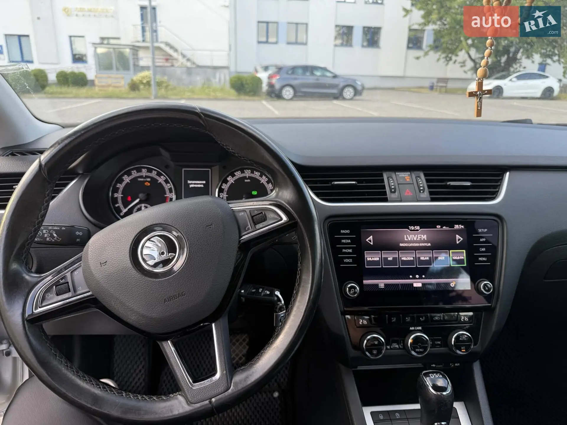 2017 Skoda Octavia - мініатюра 12