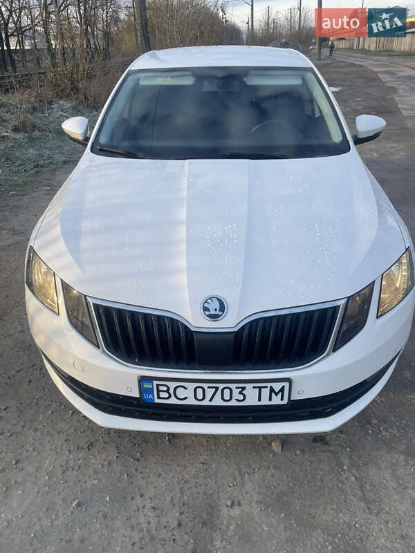 Лифтбек Skoda Octavia 2018 в Львове