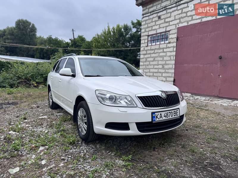 Универсал Skoda Octavia 2010 в Житомире