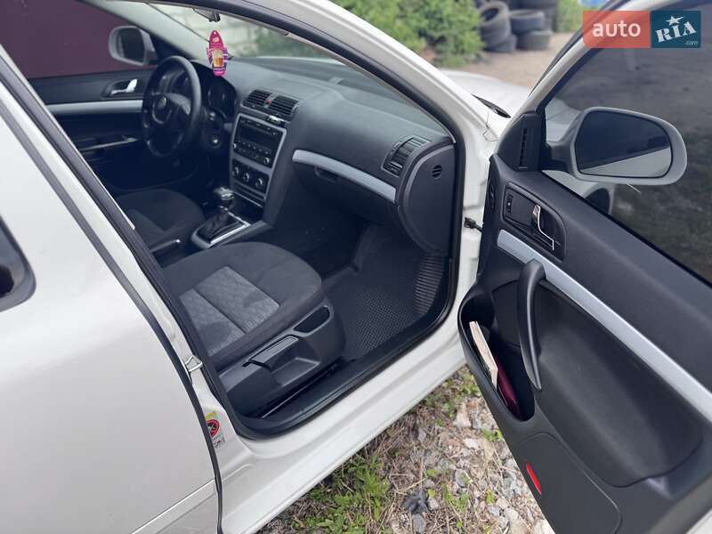Универсал Skoda Octavia 2010 в Житомире