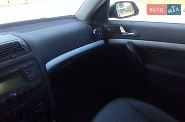 Універсал Skoda Octavia 2008 в Черкасах