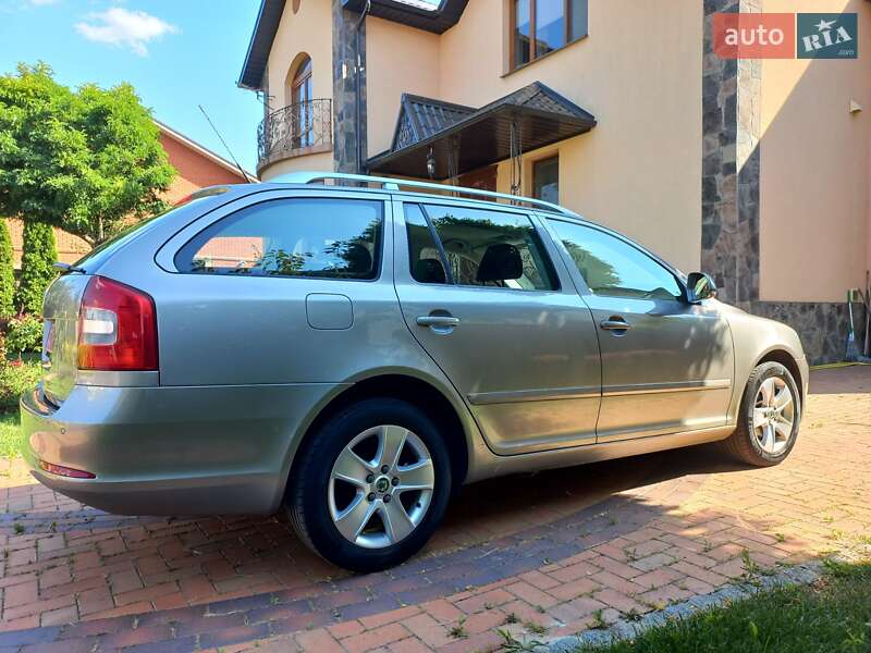 Универсал Skoda Octavia 2011 в Виннице