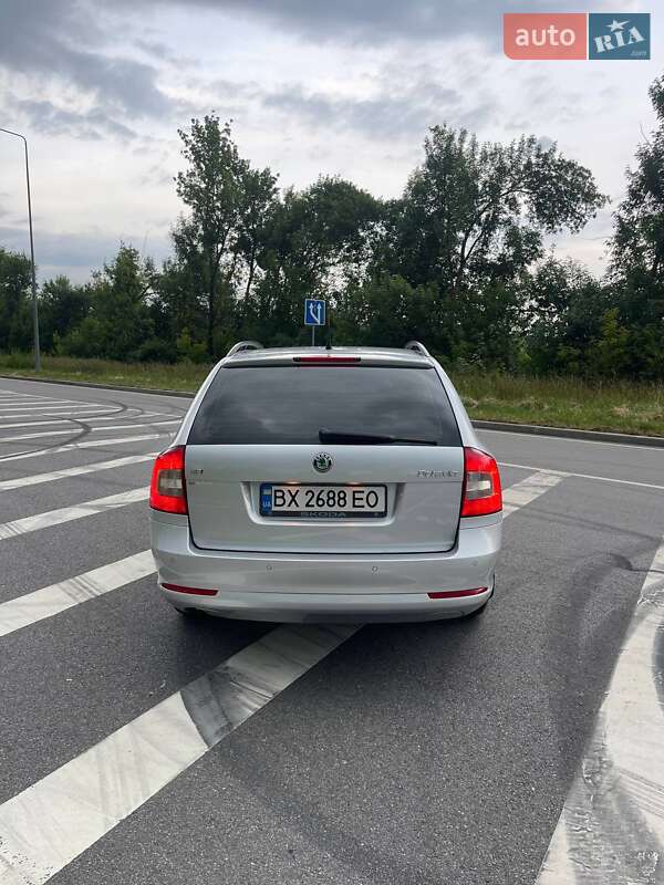 Універсал Skoda Octavia 2009 в Хмельницькому
