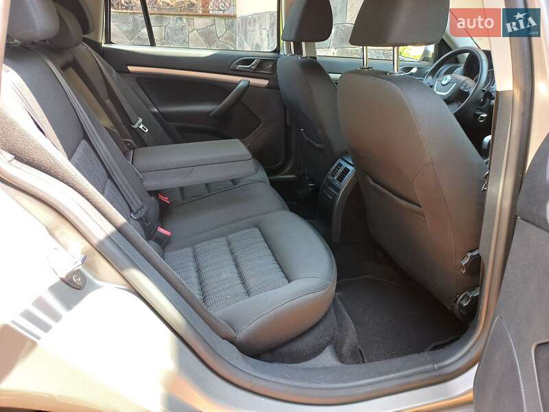 Универсал Skoda Octavia 2011 в Виннице