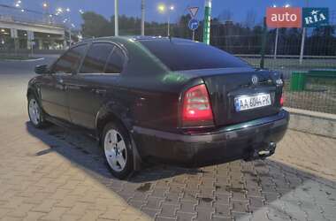 Лифтбек Skoda Octavia 2001 в 