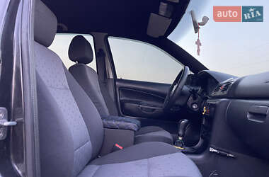Ліфтбек Skoda Octavia 2006 в 