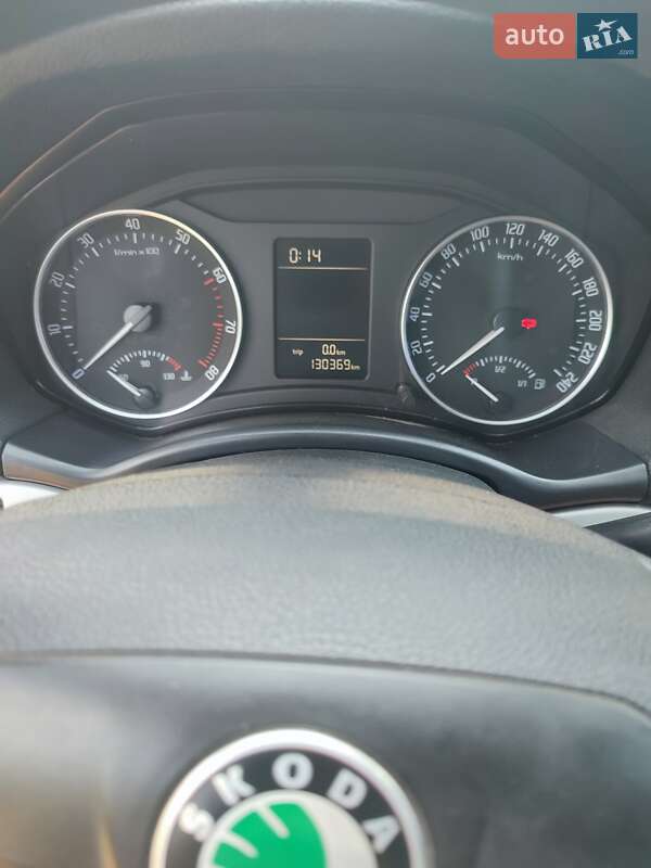 Лифтбек Skoda Octavia 2010 в Ивано-Франковске