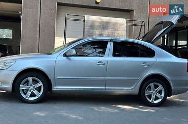 Лифтбек Skoda Octavia 2012 в Днепре