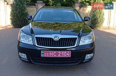 Универсал Skoda Octavia 2011 в 