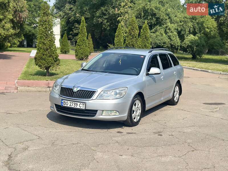 Универсал Skoda Octavia 2009 в Одессе