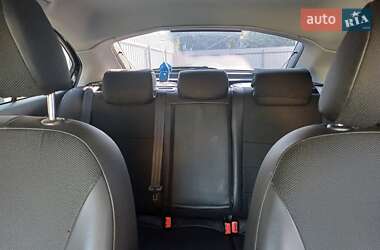 Лифтбек Skoda Octavia 2010 в 