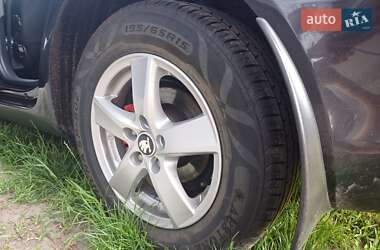 Лифтбек Skoda Octavia 2010 в 