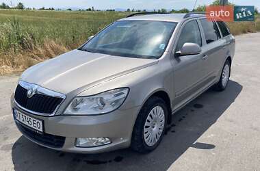 Универсал Skoda Octavia 2010 в Калуше