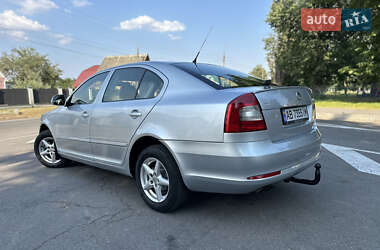 Лифтбек Skoda Octavia 2009 в 