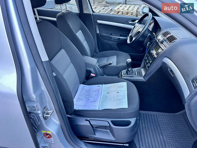 Универсал Skoda Octavia 2008 в Виннице