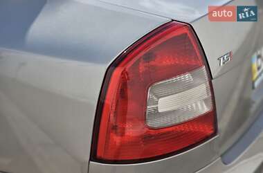 Лифтбек Skoda Octavia 2011 в 