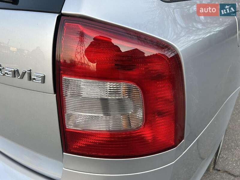 Универсал Skoda Octavia 2010 в Киеве
